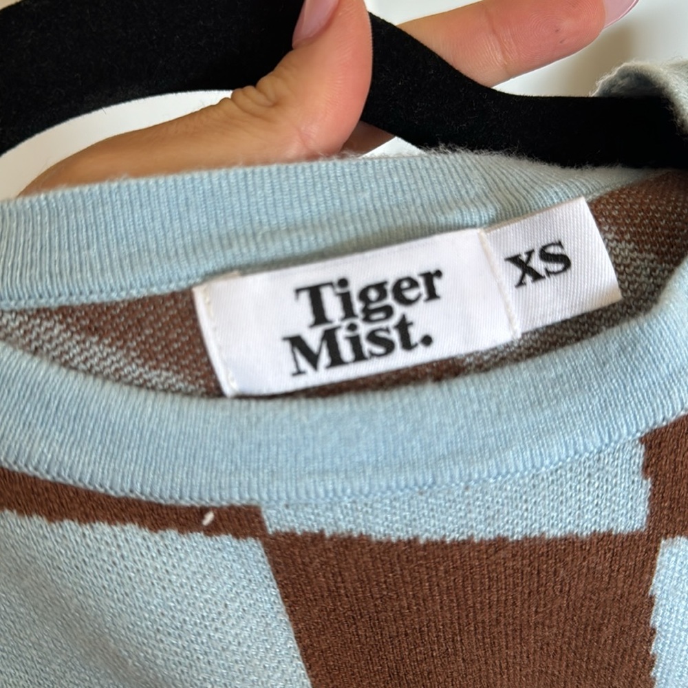 Tiger Mist Tank - Picture 3 of 3